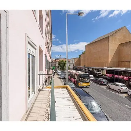 Houze Large 4 Bedroom Near Zoo 公寓